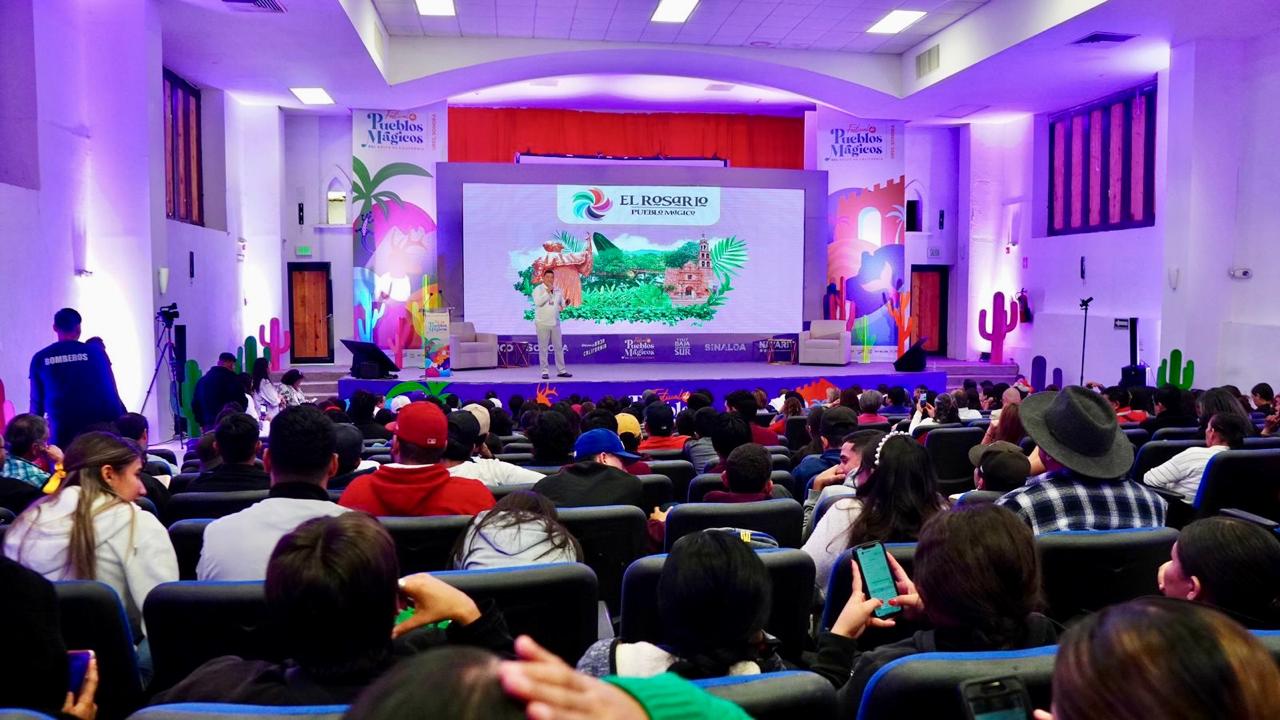 Rosario presente en el Festival de Pueblos Mágicos del Golfo de California